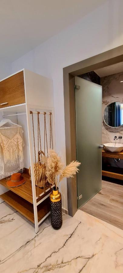 Costa Anastasia_Sea View Suites Vrasná Exteriér fotografie