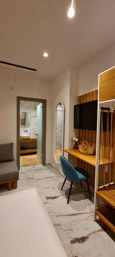 Costa Anastasia_Sea View Suites Vrasná Pokoj fotografie