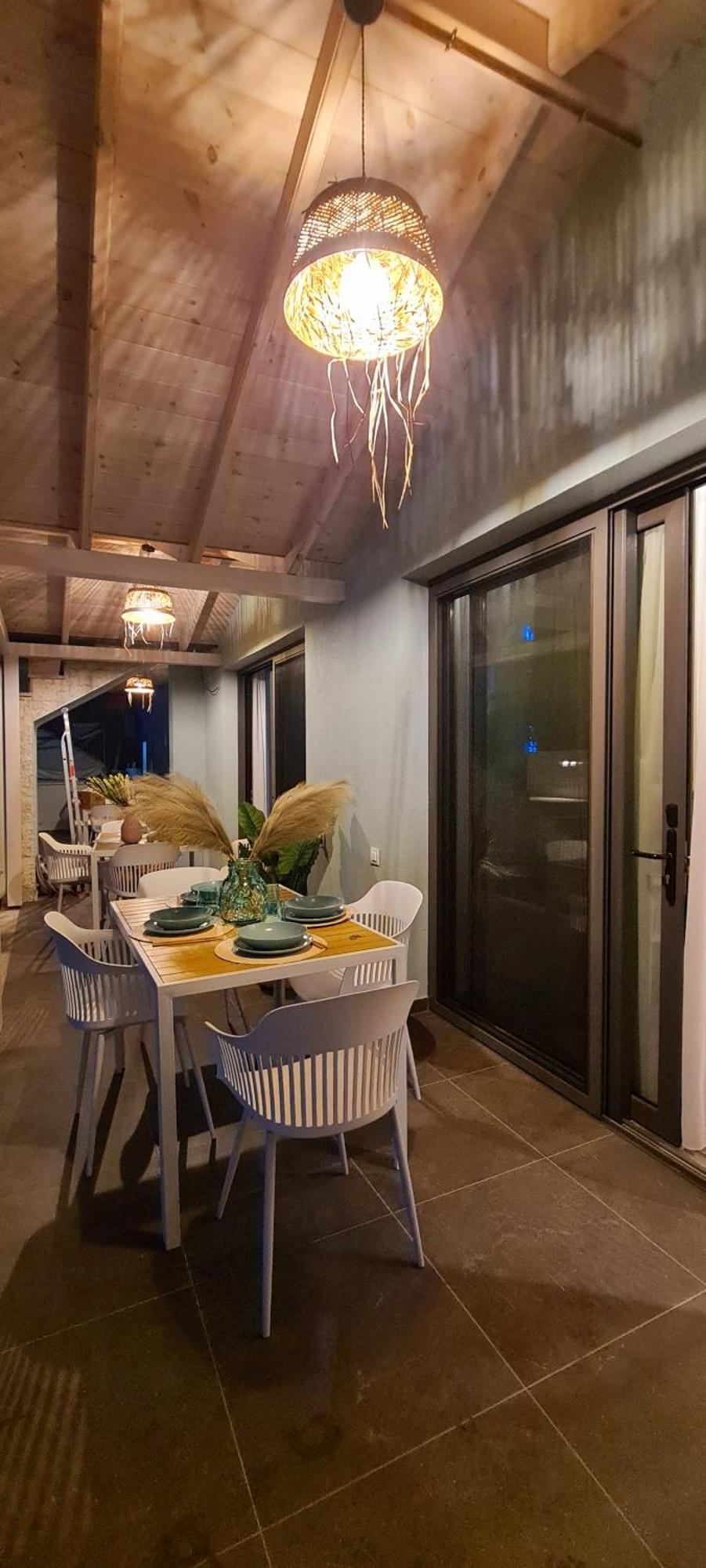Costa Anastasia_Sea View Suites Vrasná Pokoj fotografie